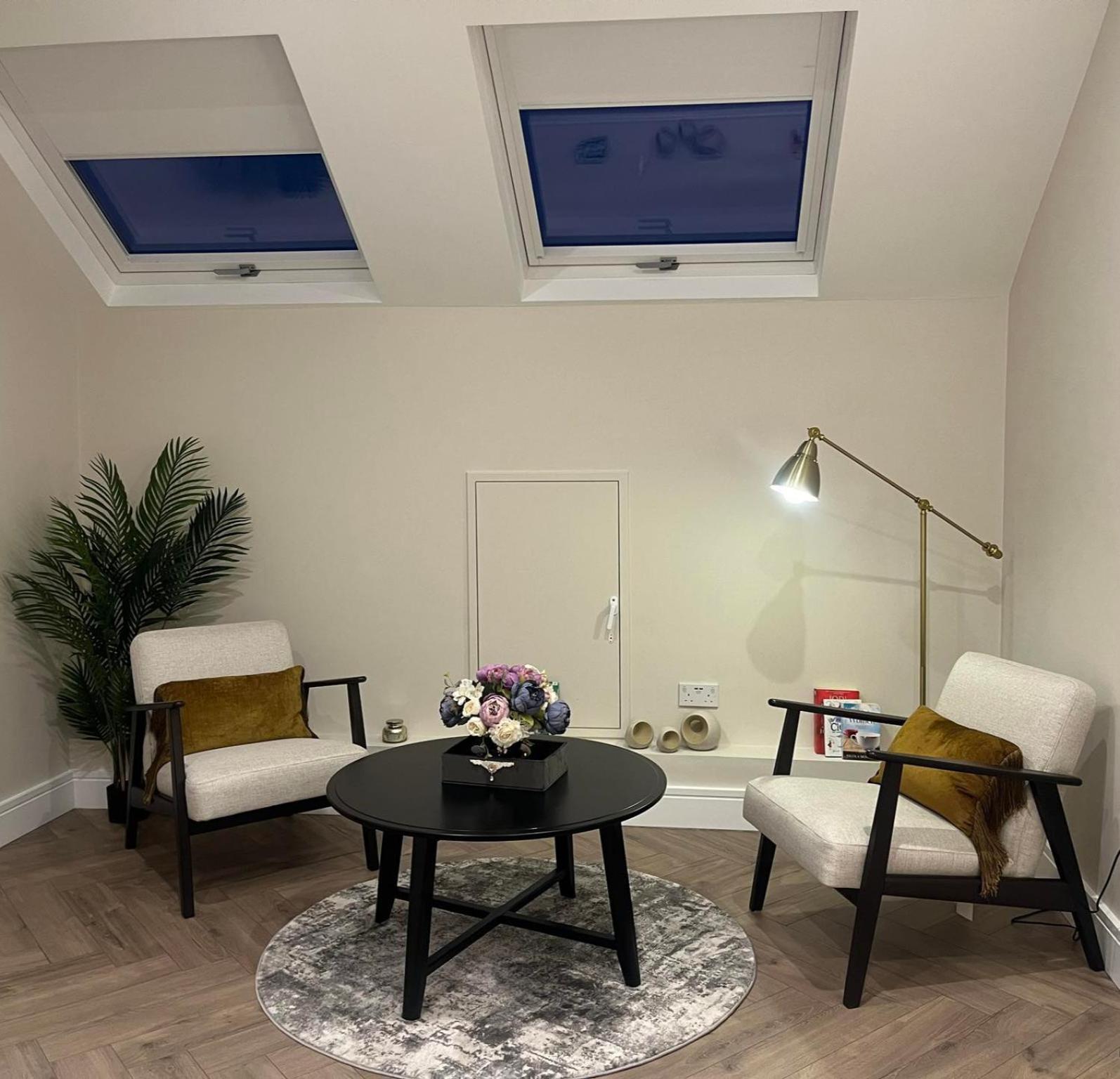 Attic Room In Citywest Dublin Exterior foto